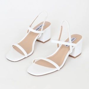 USED. Steve Madden Inessa Sandal.